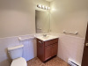 1949-Western-Ave-705-Bathroom-2